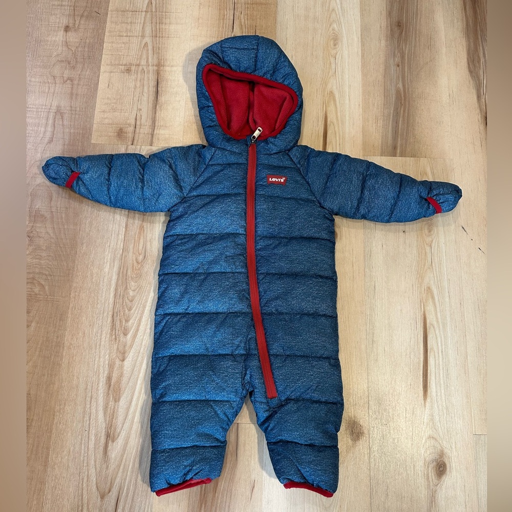 Levi's Straus Baby Boy One-Piece Bodysuit Fold Over Mittens SZ 9M